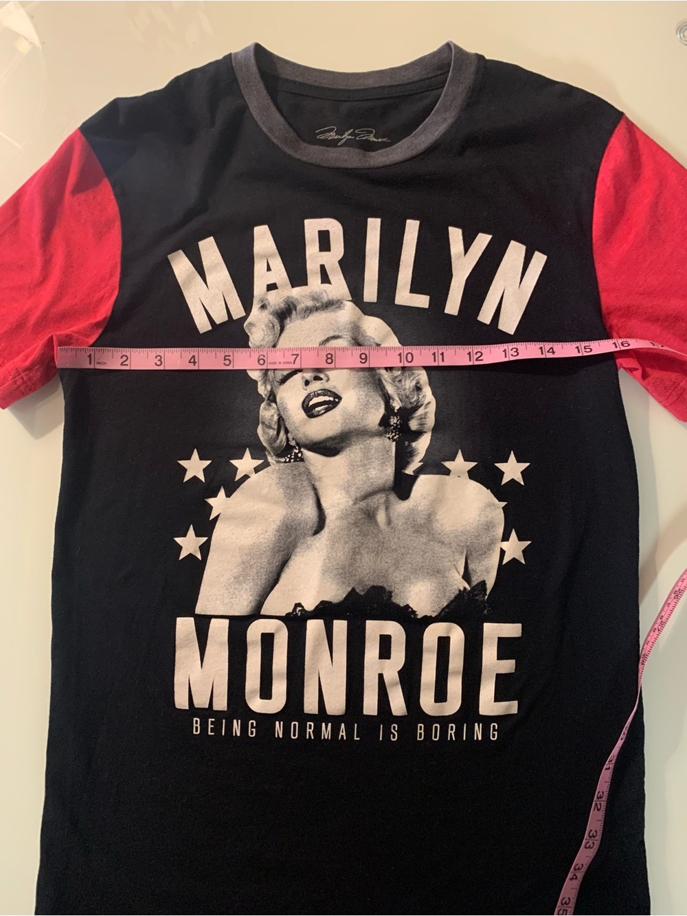 Marilyn Monroe Black Tee with White Logo - Picture 2 of 4